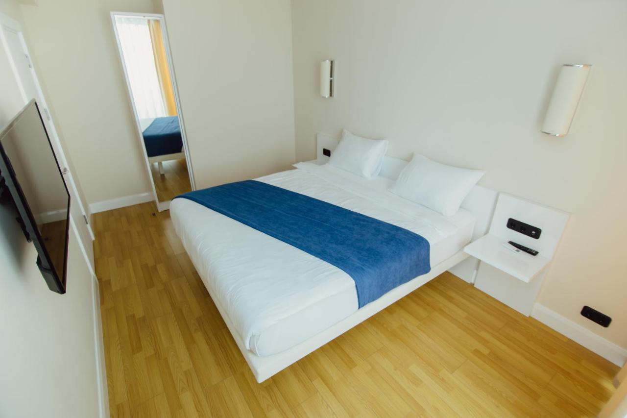 APARTMENTS KING DAVID Orbi City Batum Dış mekan fotoğraf