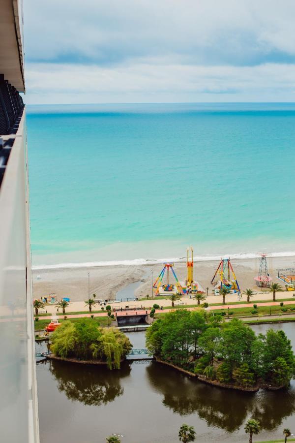 APARTMENTS KING DAVID Orbi City Batum Dış mekan fotoğraf